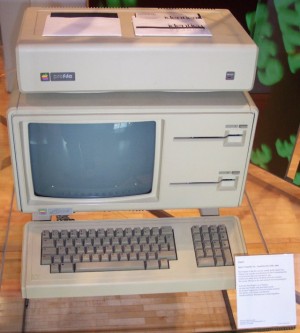 Lisa II/Macintosh XL
