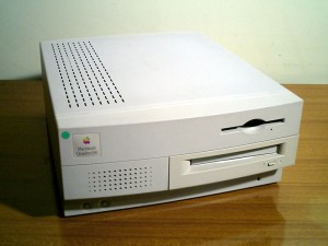 Macintosh Centris 650/Macintosh Quadra 650